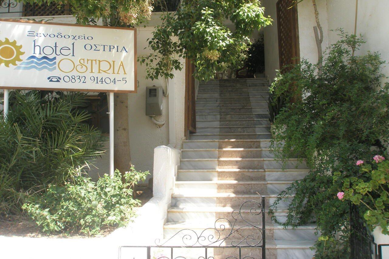 Ostria Hotel Agia Galini  Exterior photo